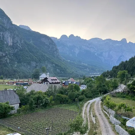 Hotel Familja Cuni Theth