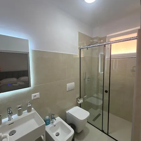 Hotel Familja Cuni 3*