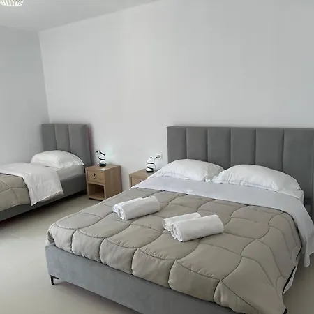 Hotel Familja Cuni Theth