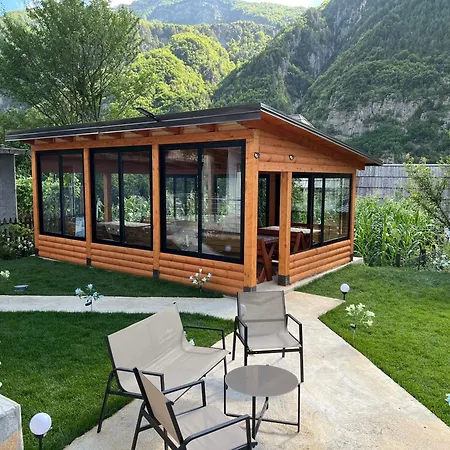 Hotel Familja Cuni Theth