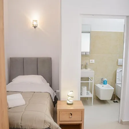 Hotel Familja Cuni